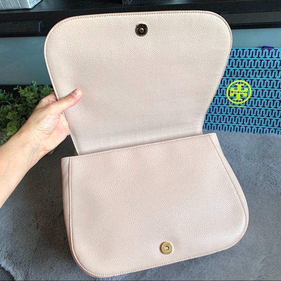 Tory Burch Bryant Pink Quilted Chain Flap Bag - Picture 11 of 16